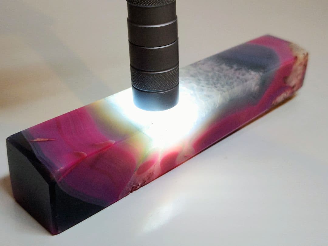 瑪瑙 401g メノウ アゲート 原石 鑑賞石 自然石 誕生石 鉱物 鉱石 水石