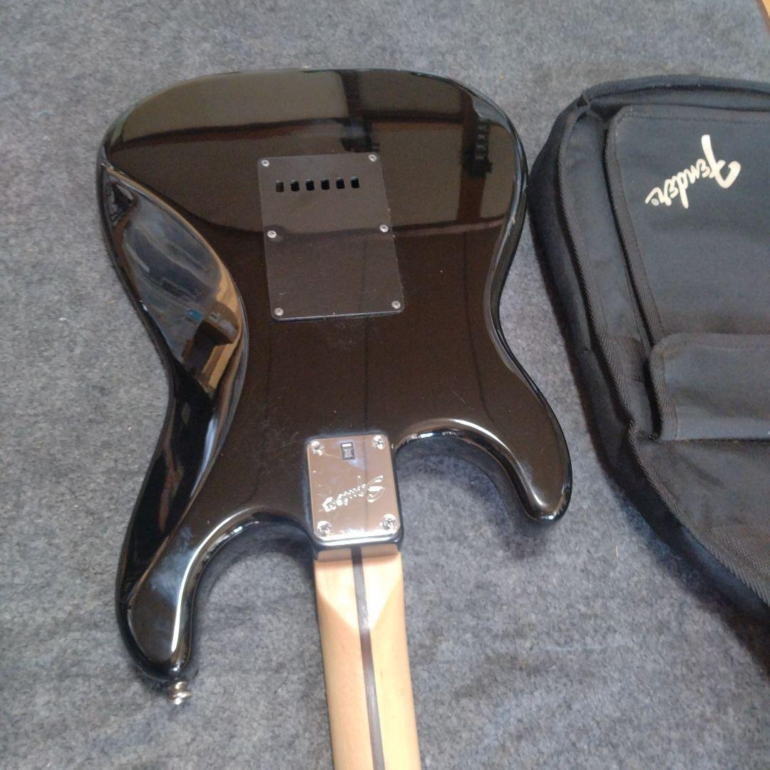 スクワイヤースタンダードストラトキャスター マッチングヘッドブラック