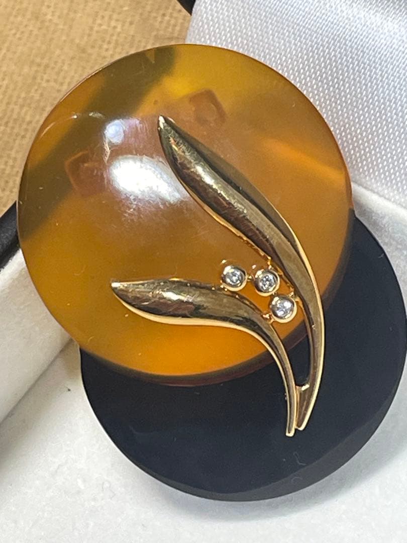 K18 天然ダイモンドジュエリーデザイ　本鼈甲 ダイヤに彫金細工の帯留め　12g