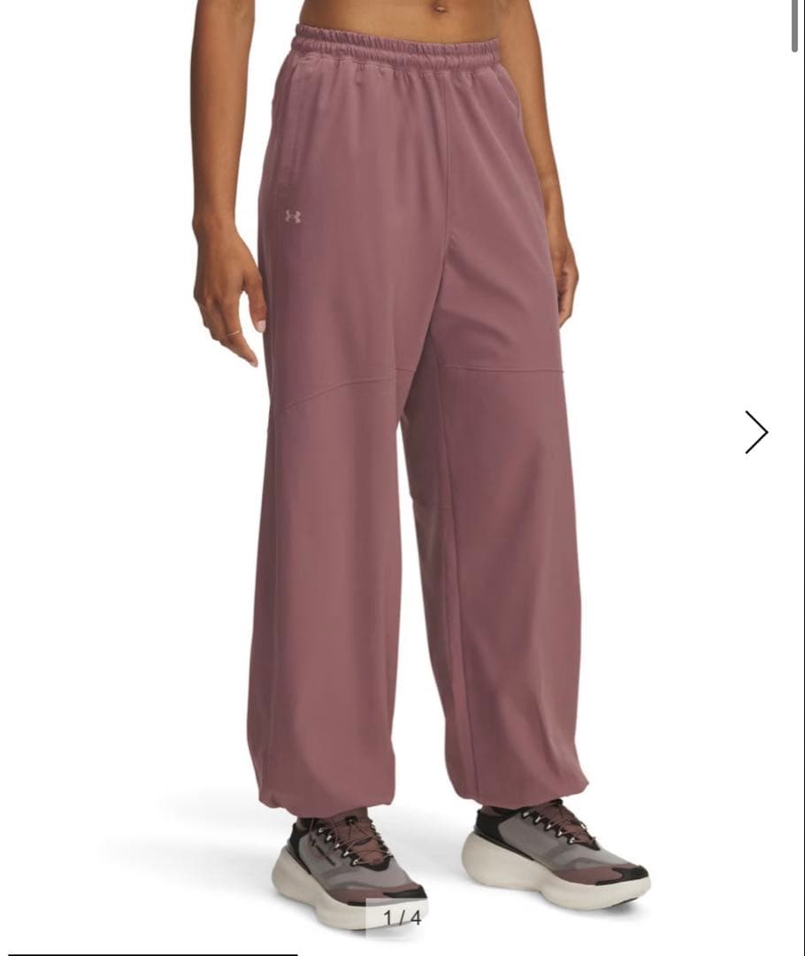 新品未使用 UNDER ARMOR トレーニングウエア 上M 下S