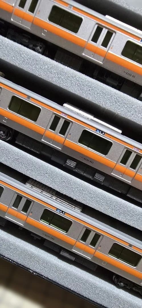 【処分特価品】KATO E233 グリーン車組成直前 トイレ増設 10 両セット