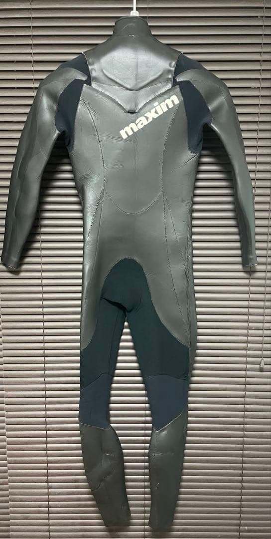 MAXIMマキシム フルスーツ セミドライ　M 〜ML