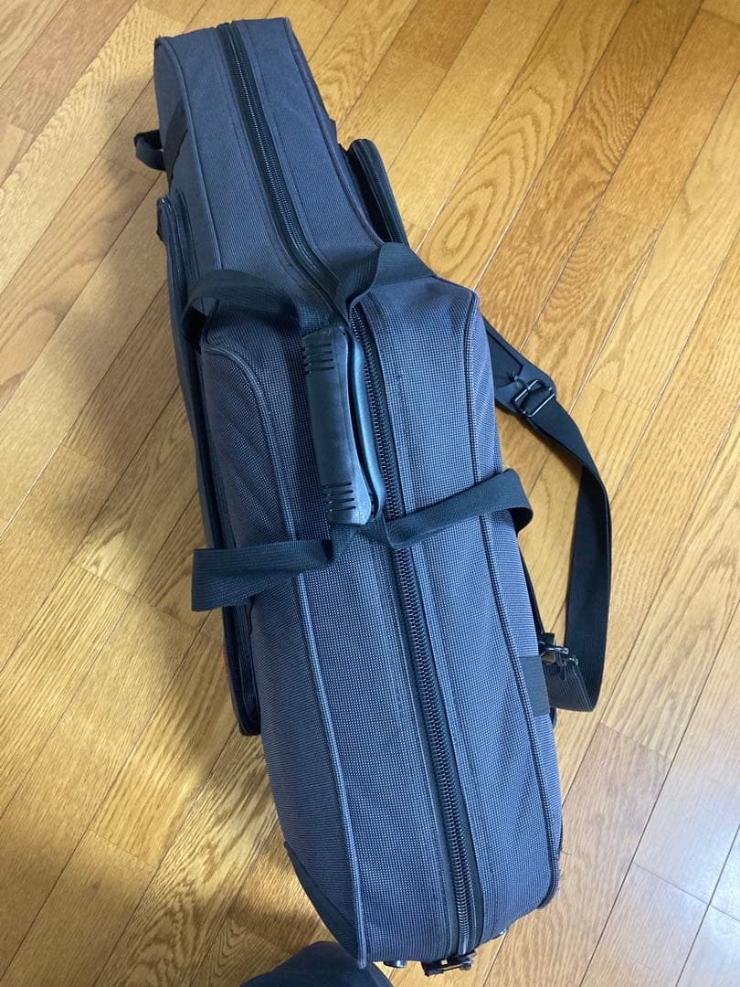 テナーサックス　フライトケース　「GATOR」