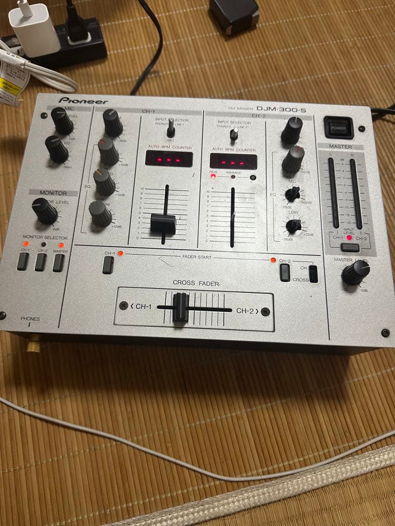 Pioneer DJM-300-Sシルバー 中古