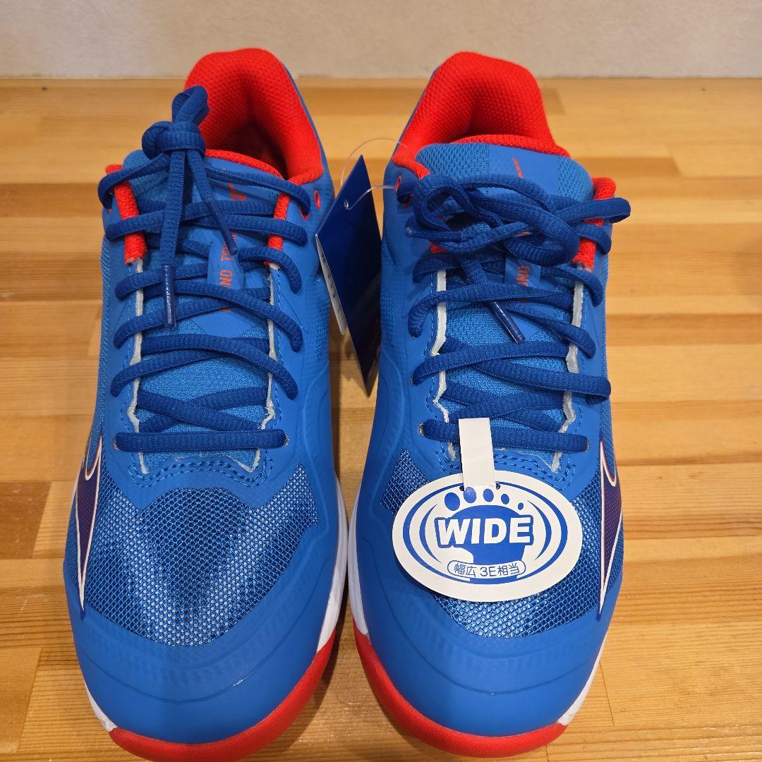 ミズノ　テニスシューズ　ウェーブエクシードライトワイド　28cm