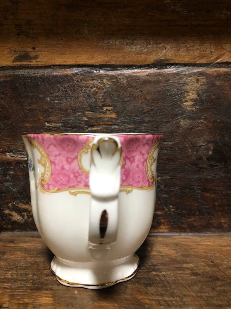 ロイヤルアルバート　レディーカーライル