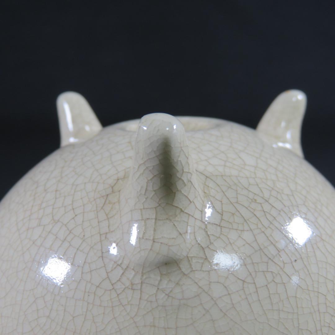 香炉 白磁 貫入 使用感あり 三つ足 象耳 双耳