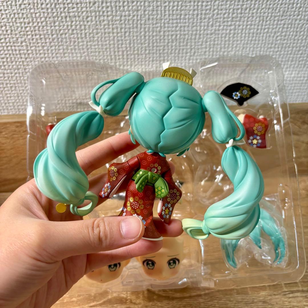 初音ミク 見返り美人ミクVer. ねんどろいど