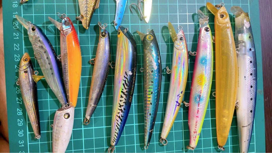 シーバスルアー　大量27個☆早い者勝ち☆処分品☆釣り引退☆まとめ売り☆投げ売り