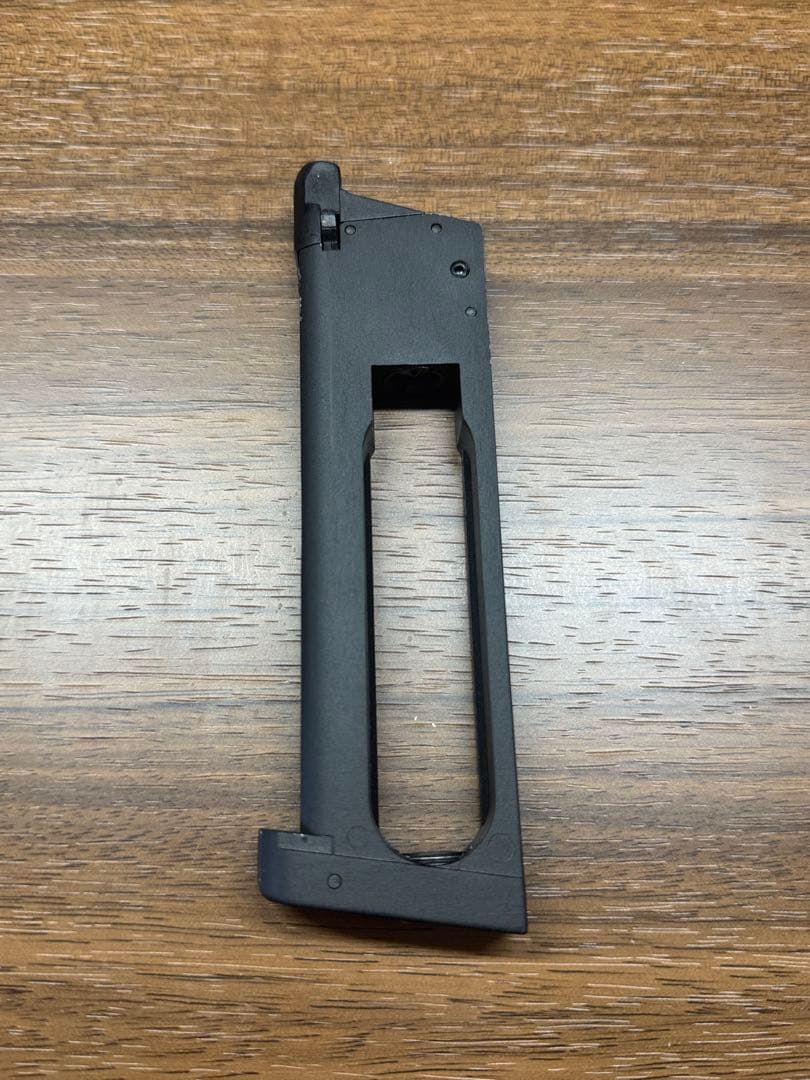 新古品！！ BLACKITY HELLCAT 43 co2ガスガン