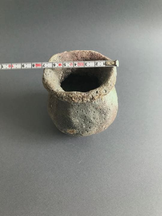 田宮亜紀　花器　灰被壺