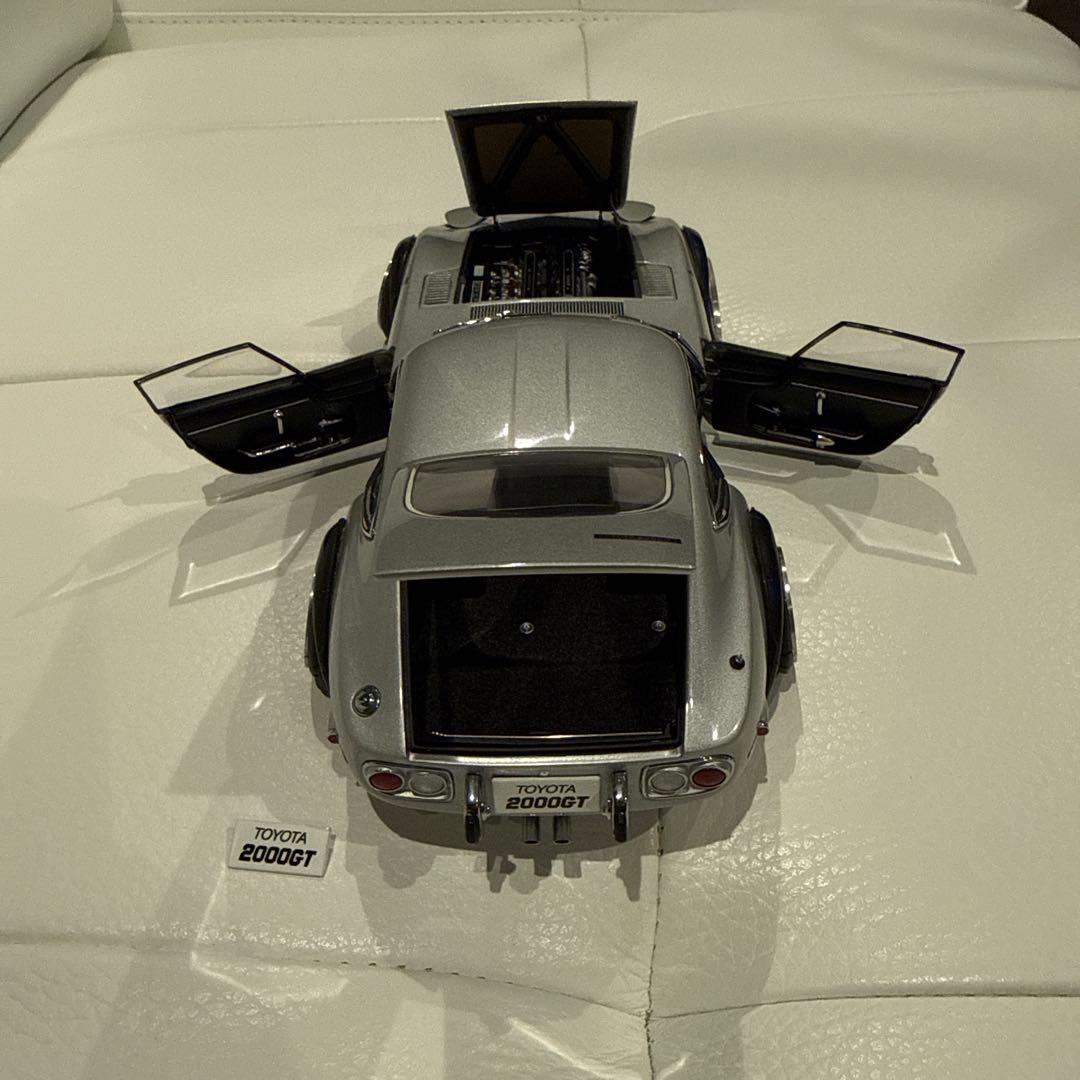 トヨタ 2000GT 1/18 シルバー ローダウン仕様　autoart