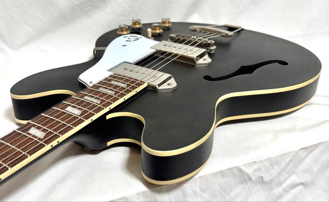 【新品弦張替済】Epiphone CASINO WORN ロック式ペグ ブラック