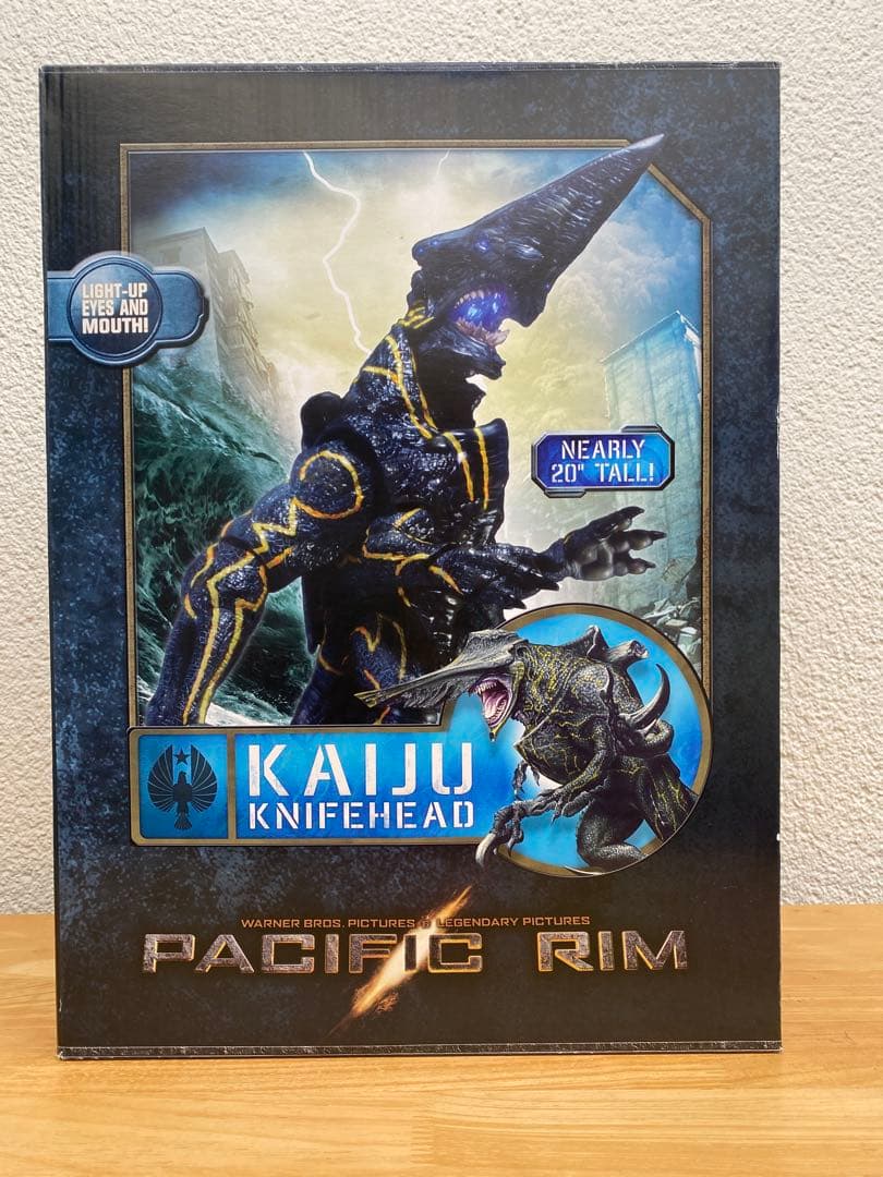 パシフィック・リム 18インチDXアクションフィギュア ナイフヘッド カイジュウ