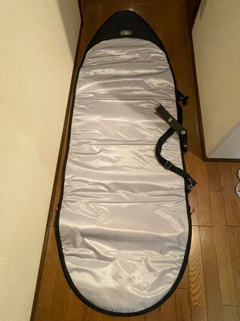オーシャンアンドアース　サーフボードハードケース　6.4フィッシュ