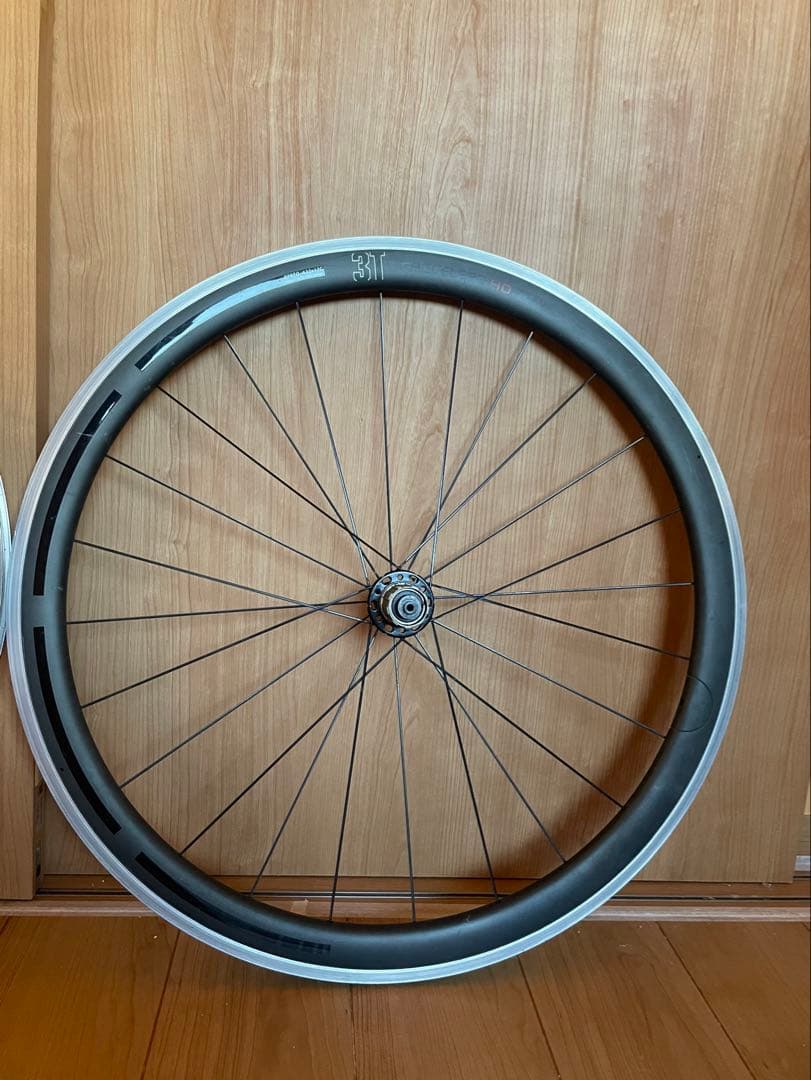 3T accelero 40 team アチェレーロチーム　カーボンホイール