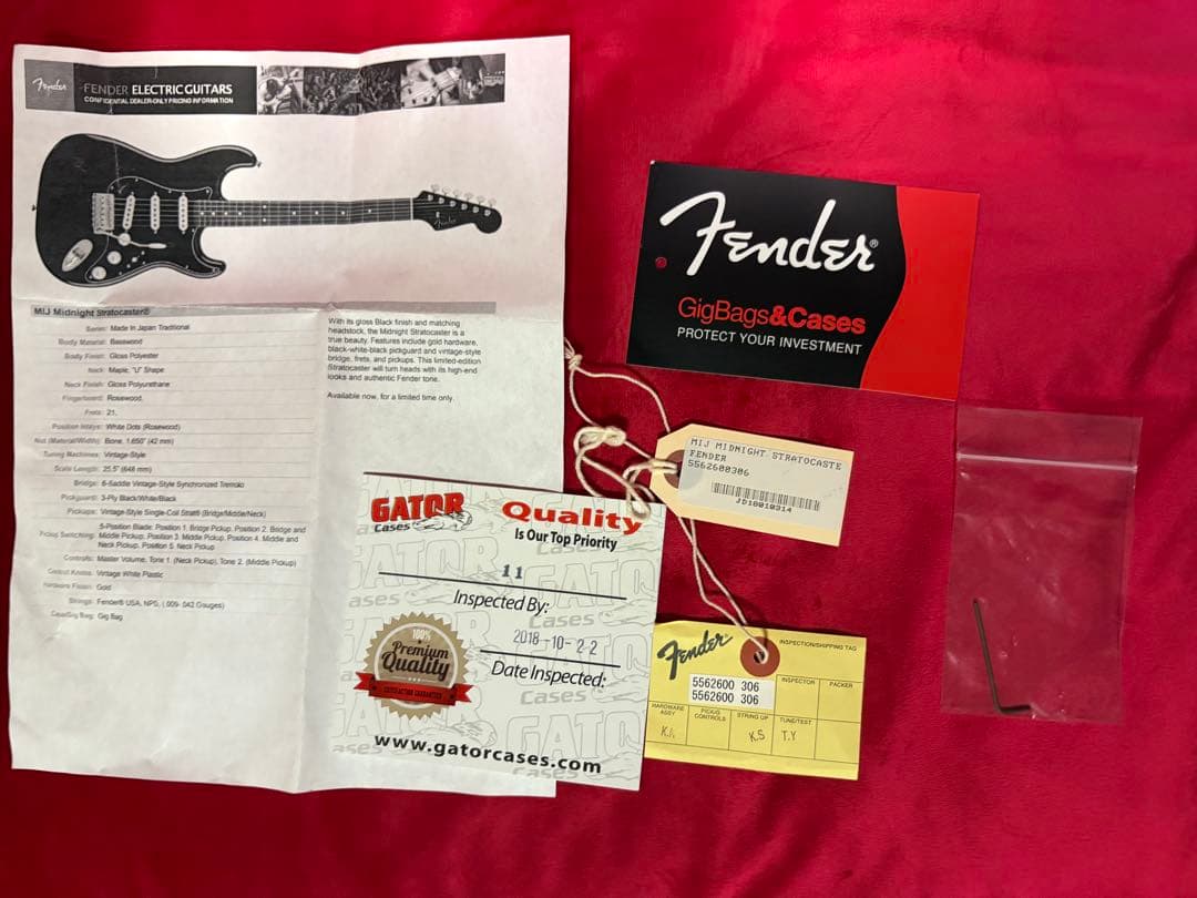 ギター Fender Japan Stratocaster Midnight