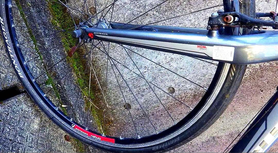 TREK トレック FXシリーズ　7.4　FX　アルミフレーム クロスバイク