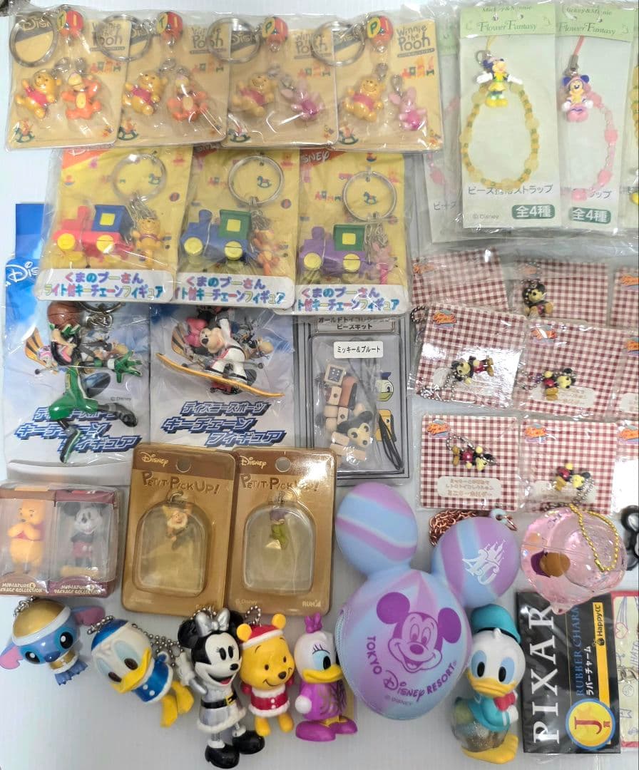ディズニー グッズ 大量 ストラップ キーホルダー キーチェーン フィギュア