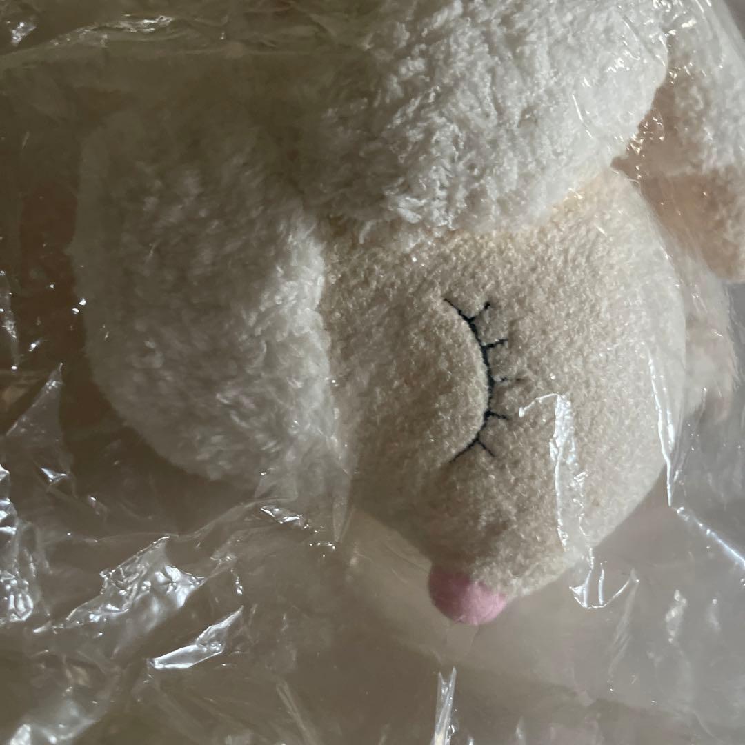 453  ひつじのぬいぐるみ