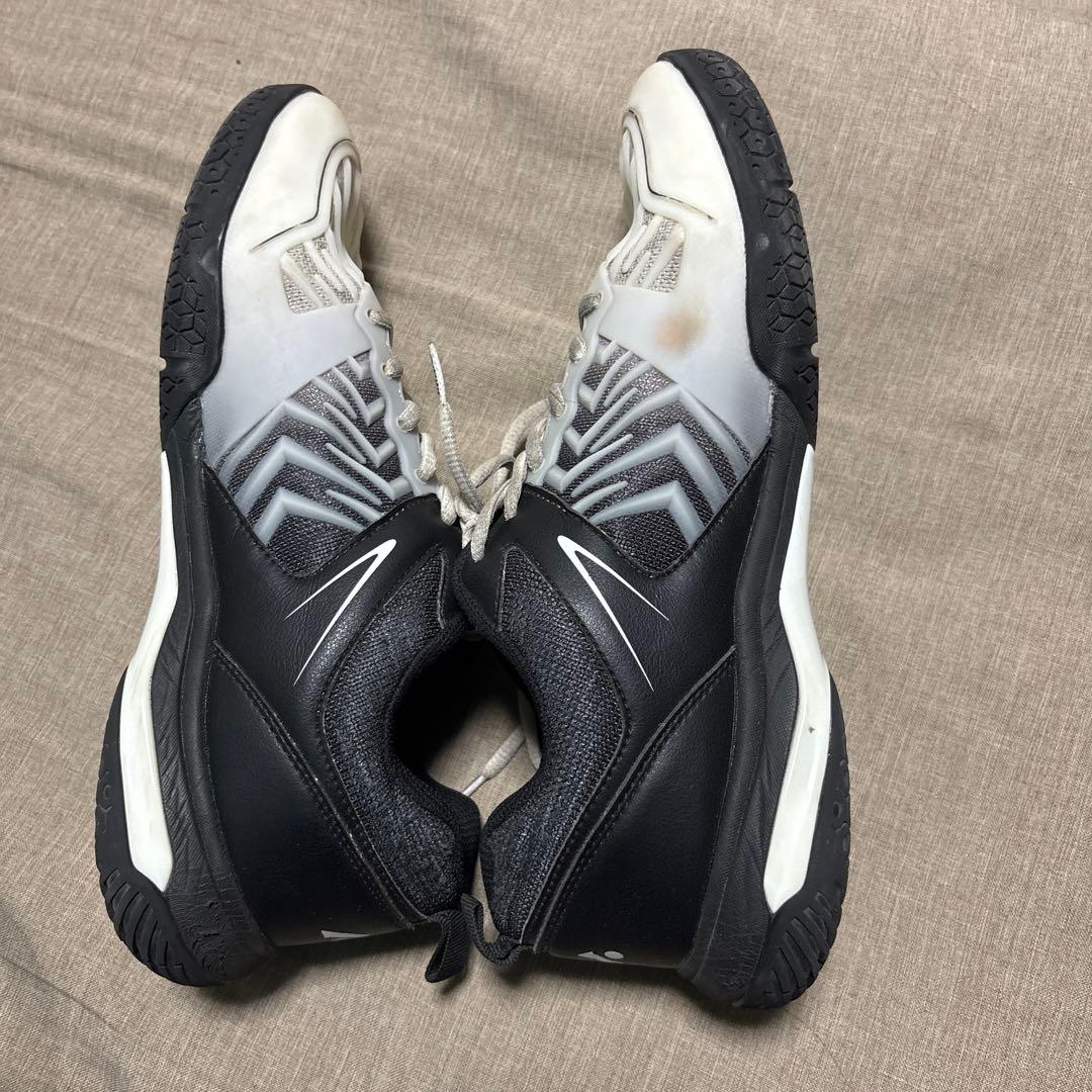 女性用Lサイズ バドミントンシューズ 値下げ済み‼️