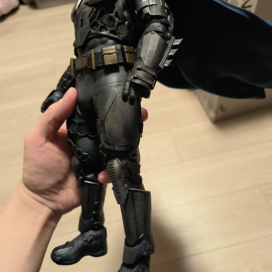 希少！　カスタム品　ホットトイズ　 『ザ・フラッシュ』バットマン＆バットサイクル