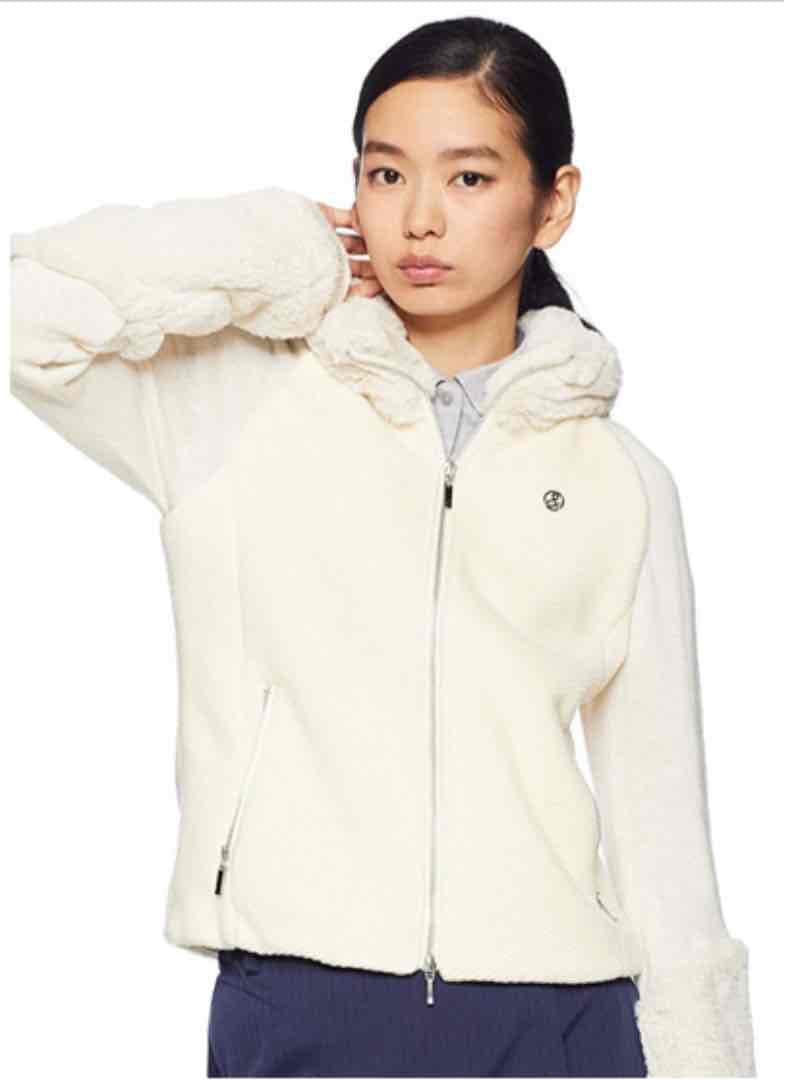 ③点セット　ブルゾン　セーター　スカート