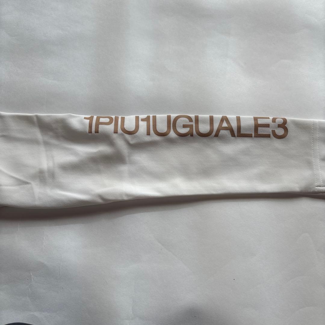 1PIU1UGUALE3 ウノピゥウノウグァーレトレSアンダーシャツUVインナー