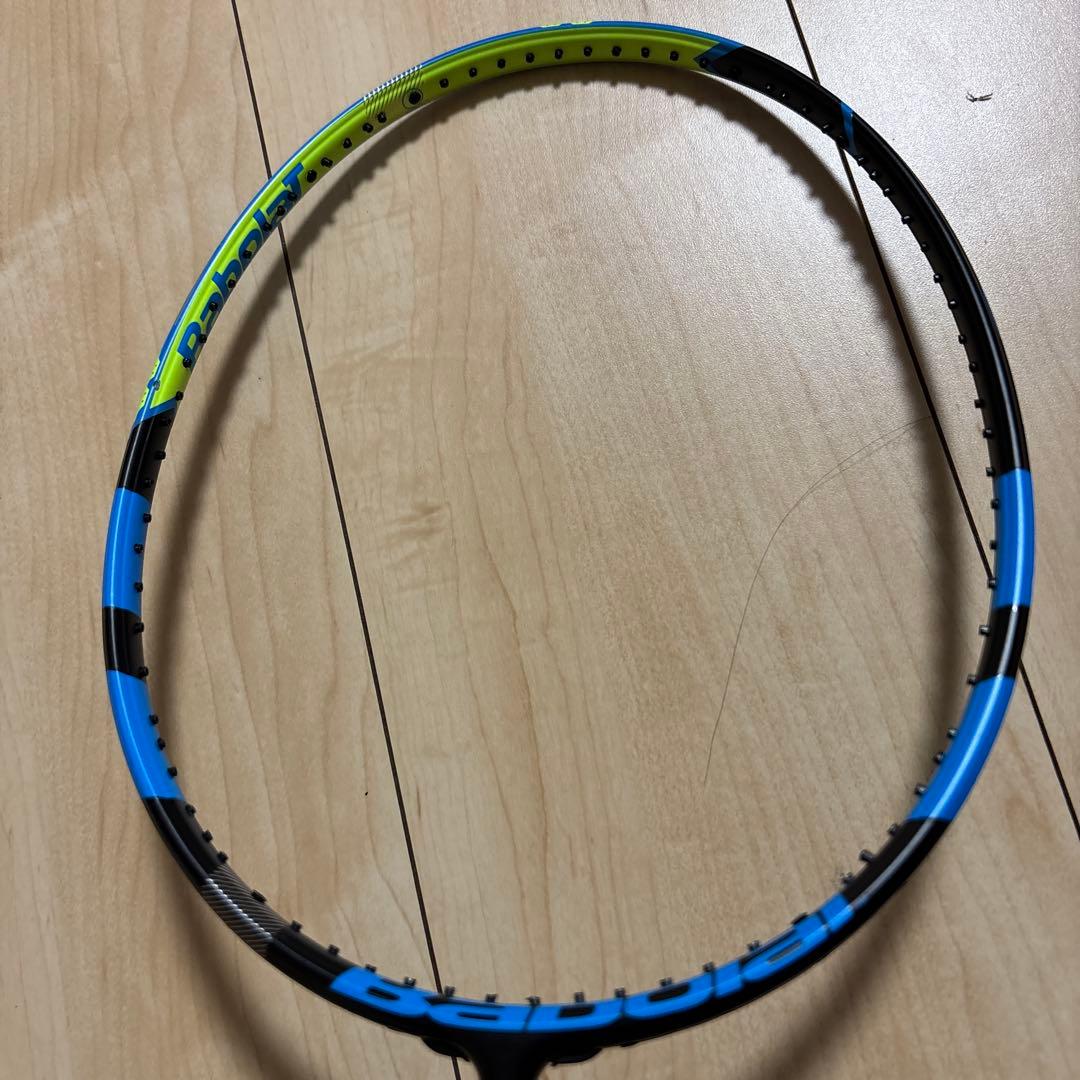バボラ　バドミントンラケット　X-FEEL ESSENTIAL