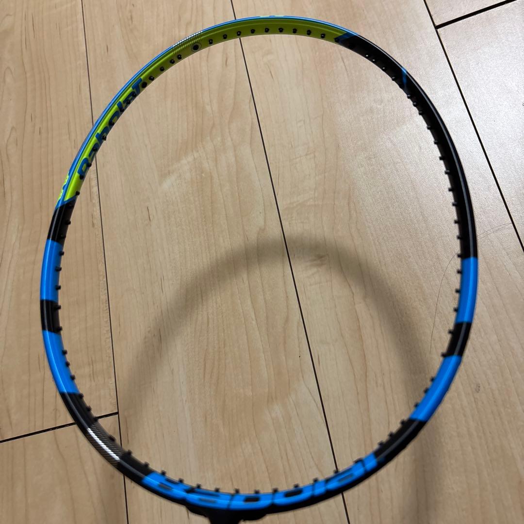 バボラ　バドミントンラケット　X-FEEL ESSENTIAL