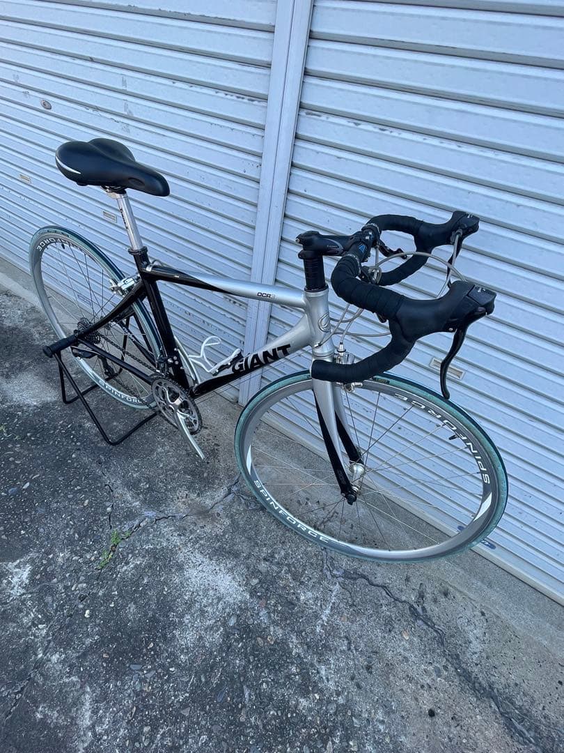 GIANT OCR 3 アルミロード　700C 入門・通勤・通学・サイクリング