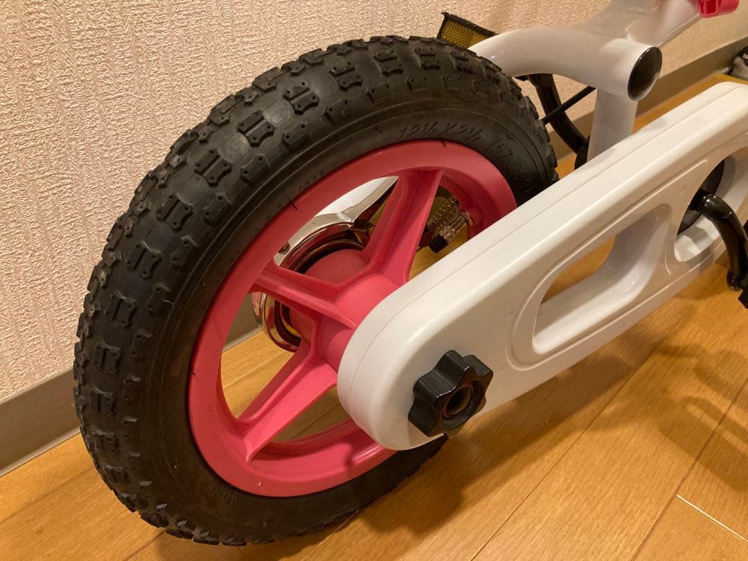 セール中　キッズバイク トレーニングバイク バランスバイク