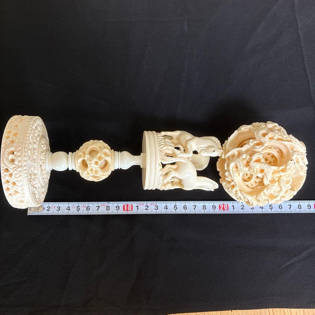 天球多層球、馬の彫刻 大小2球オブジェ 凡そ高さ約27cm球8cm大