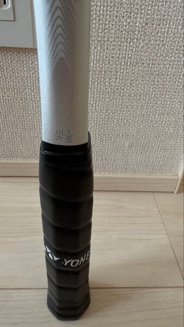 ヨネックス　ナノフォース 8V REV UL1 美品