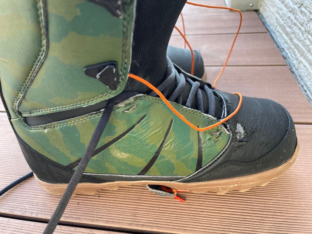 2015-2016モデル 32 thirtytwo LASHED