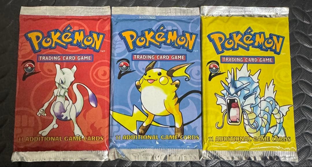 ポケモンカード　base set2 未開封　ミュウツー　ライチュウ　ギャラドス