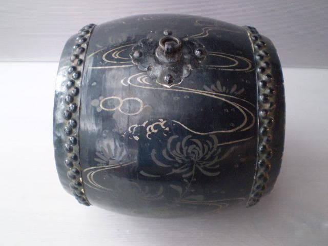 大正、昭和レトロ太鼓。ジャンク品。破れあり。