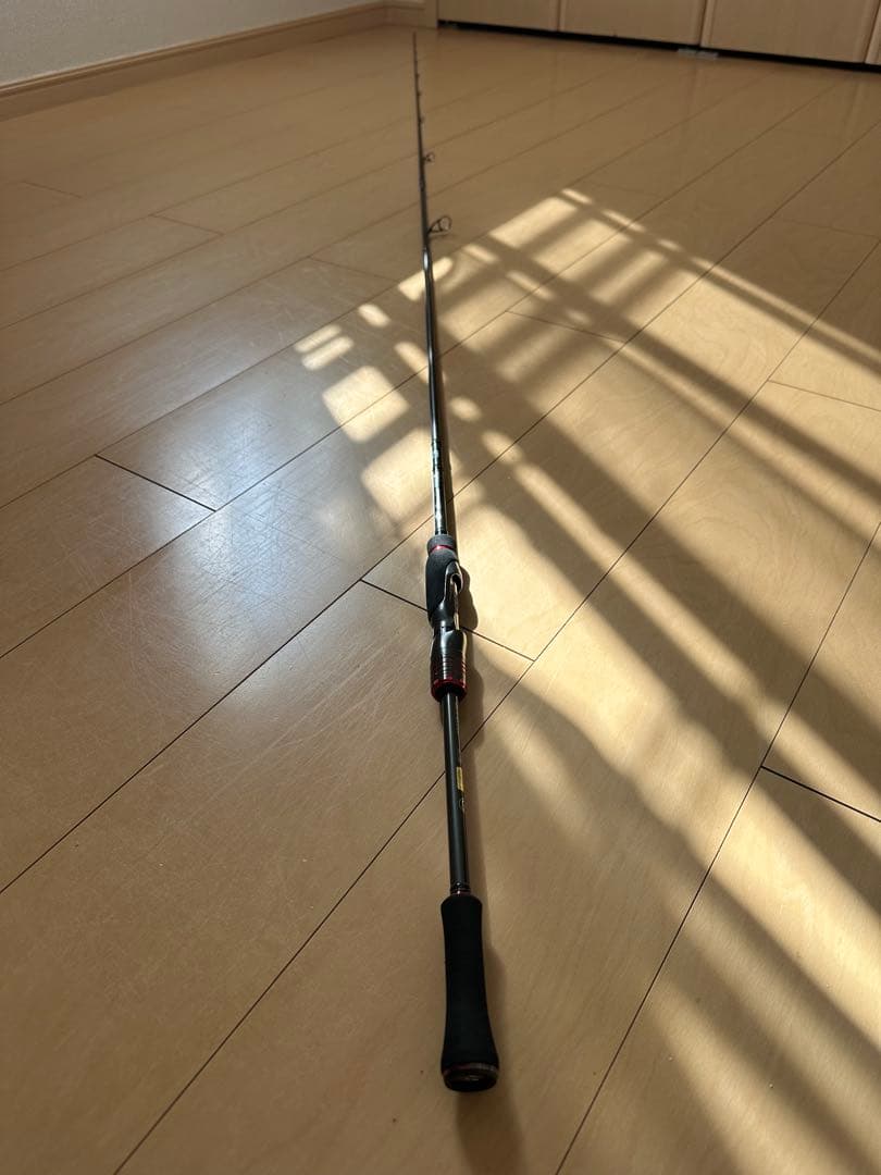 ダイワ山田ヒロヒト エメラルダスストイスト84Mレーシングチューン【保証書有り】