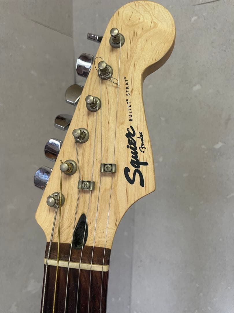 ブ*ー様 カ*キ様 SQUIER スクワイヤー バレットスタートストラトキャスタ