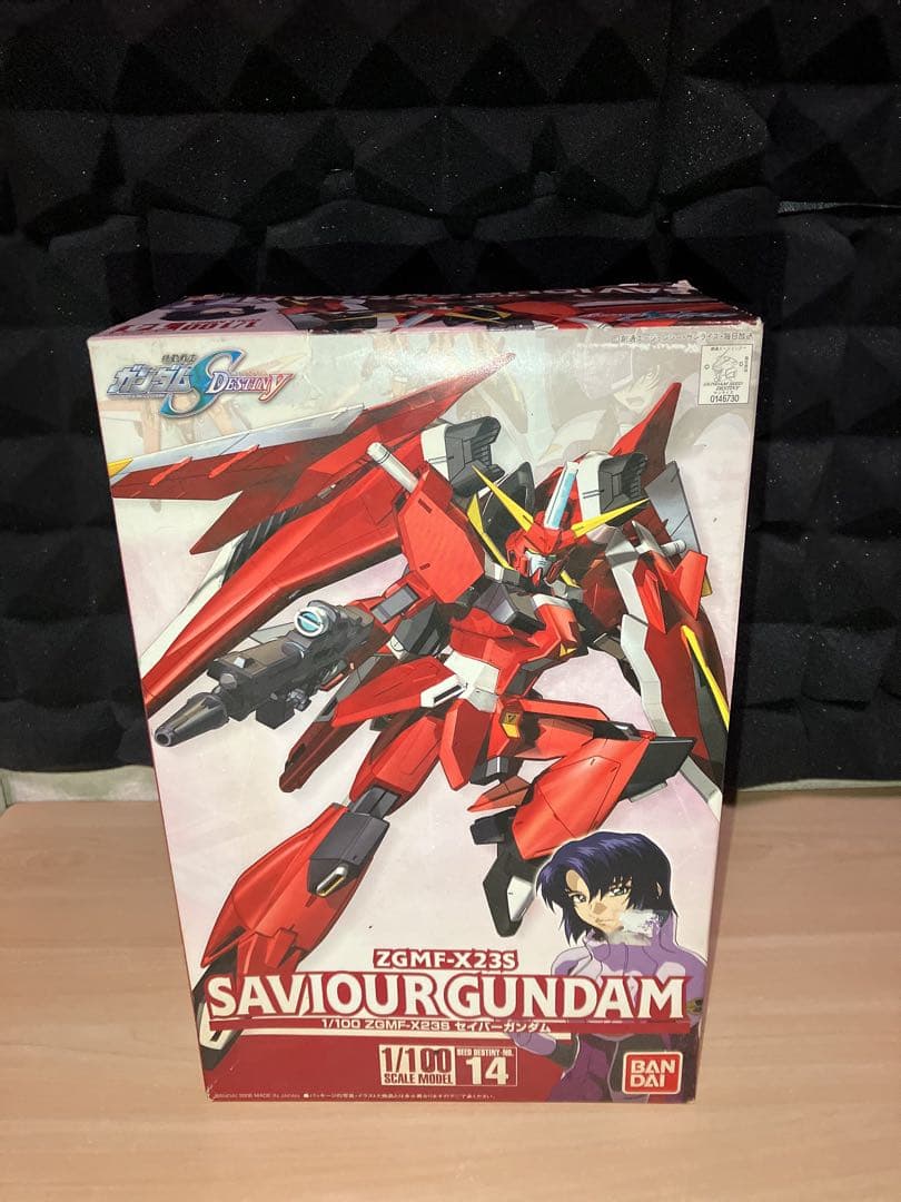 未開封　1/100 セイバーガンダム 機動戦士ガンダムSEED DESTINY