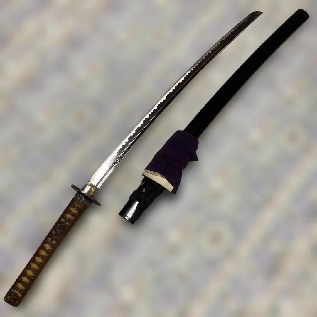 居合刀(刀袋付) 茶柄 竹笹木瓜真鍮鍔 黒梨地呂鞘