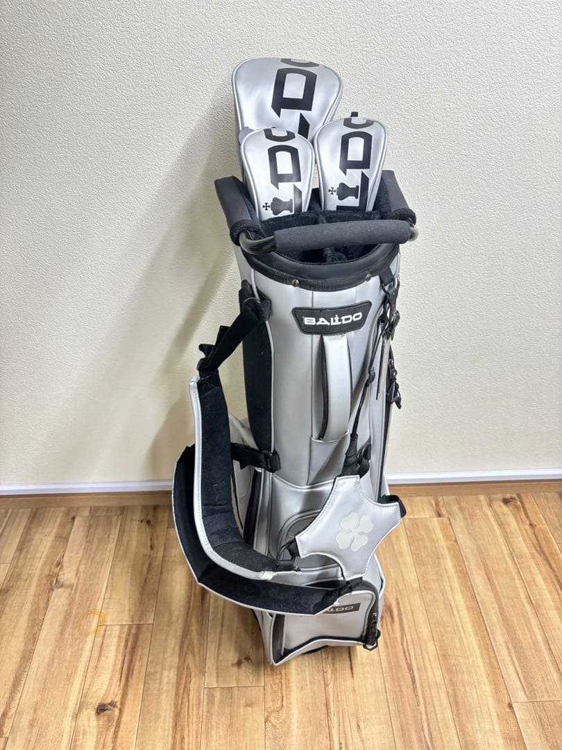 BALDO ゴルフバッグ・キャディバッグ スタンド シルバー