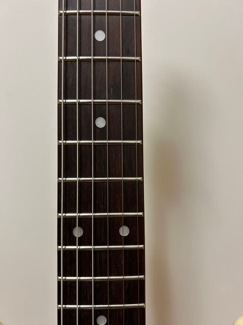 美品おまけ付　Bacchus BST-2-RSM/R OWH ストラト　ギター