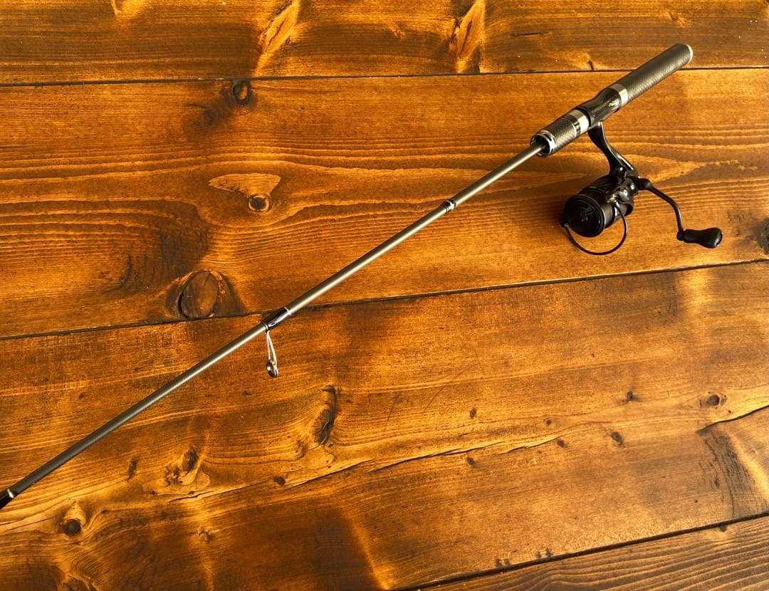 トラウトセット　トラウトロッド　渓流釣り　軽量　カーボンロッド　ルアーウォレット