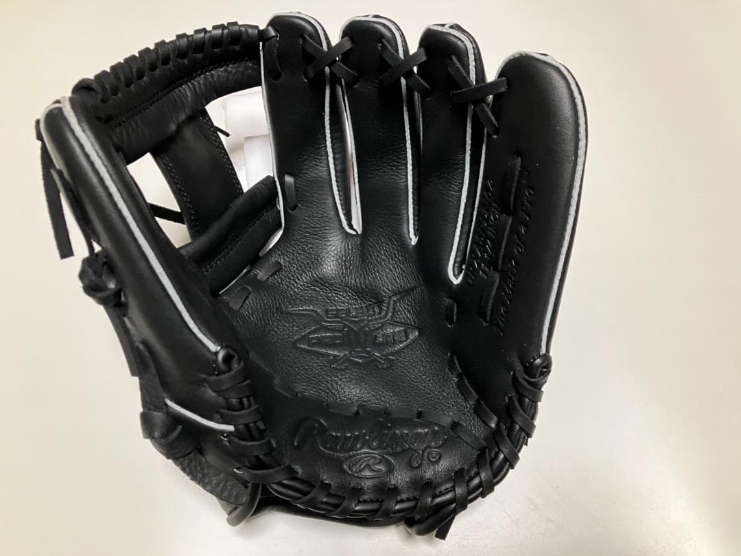 ローリングス 　黒　Rawlings　軟式野球用グラブ 成人学生用
