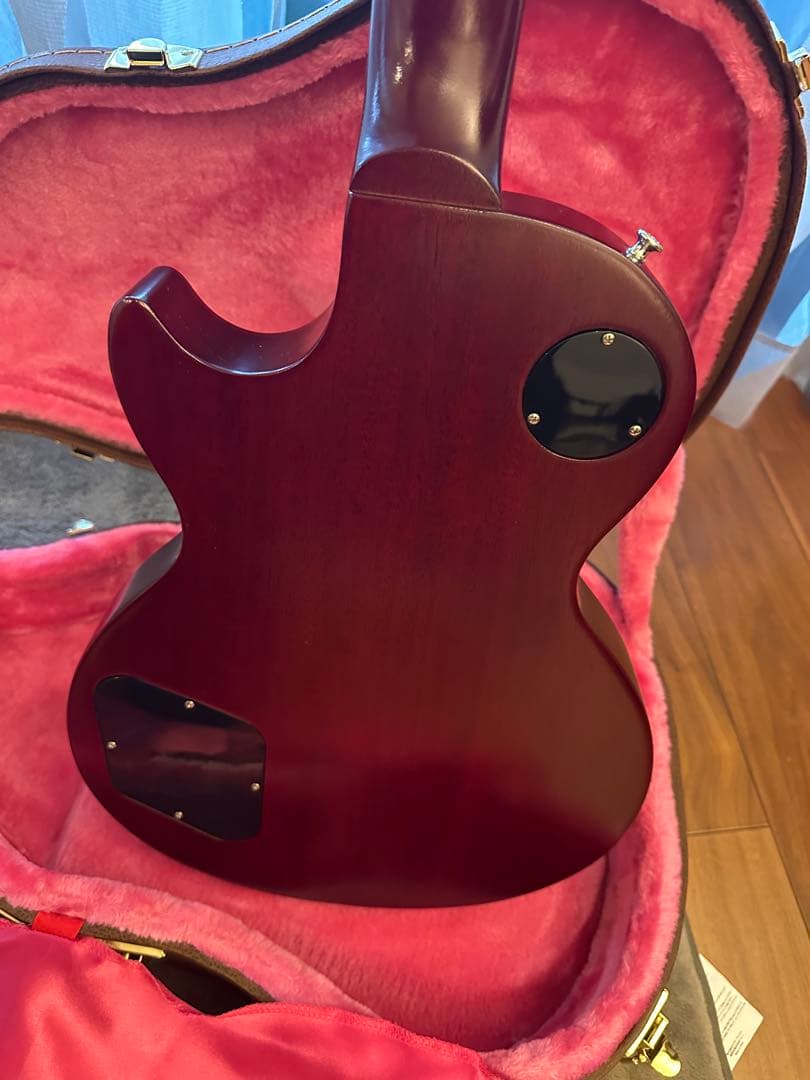 Gibson Les Paul 60’s Tribute Gator ケース