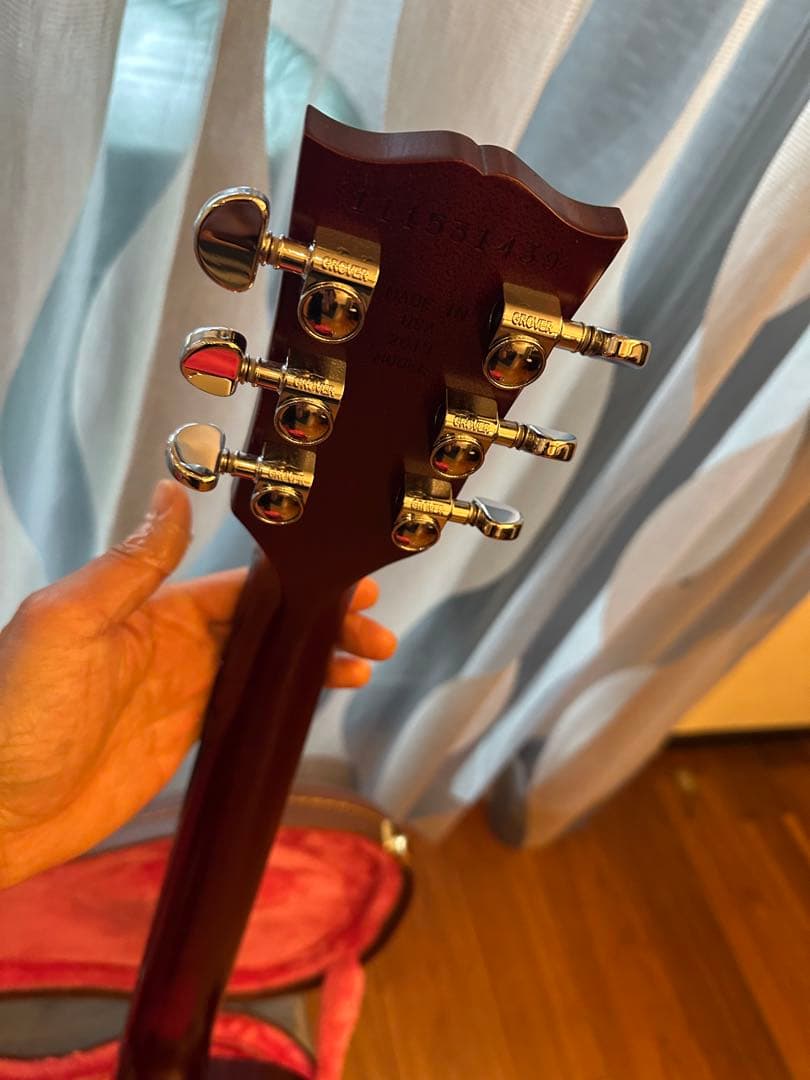 Gibson Les Paul 60’s Tribute Gator ケース