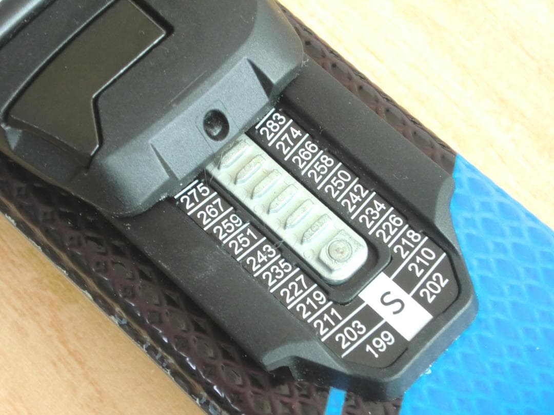 ■■送料無料■HEAD■子供用スキーフルセット■板117靴22■WAX済■■