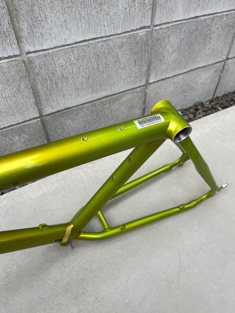 パーツ  Attitude size M