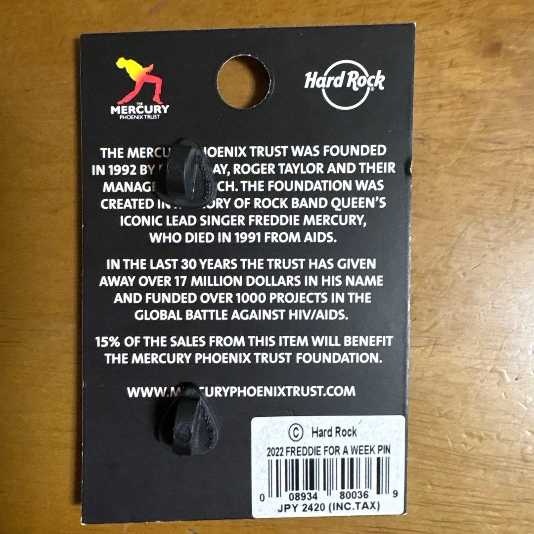 ハードロックカフェ 横浜店限定 ピンバッジ フレディマーキュリー 2022